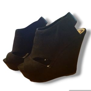 ♡GUC♡ MADDEN GIRL | BLACK PLATFORM SHOES SIZE 9